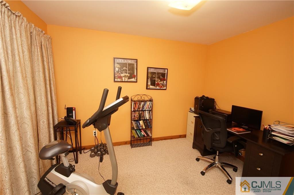 7 Constable Road Kendall Park, NJ 08824 - Photo 14 of 25 Gallery Image 14