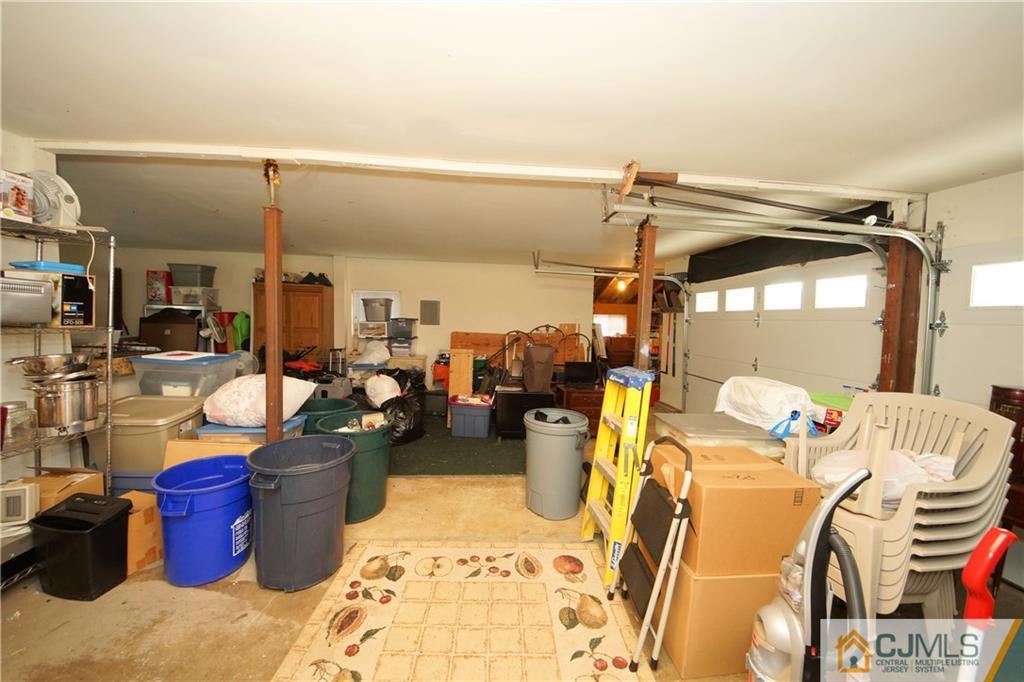 7 Constable Road Kendall Park, NJ 08824 - Photo 22 of 25 Gallery Image 22