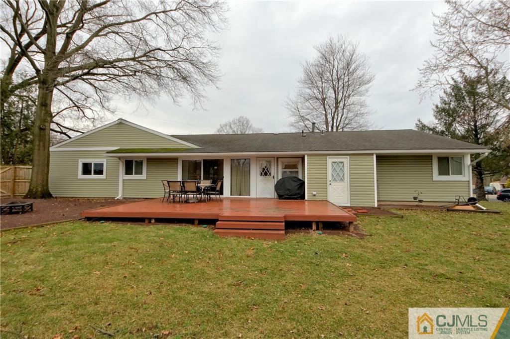 7 Constable Road Kendall Park, NJ 08824 - Photo 25 of 25 Gallery Image 25