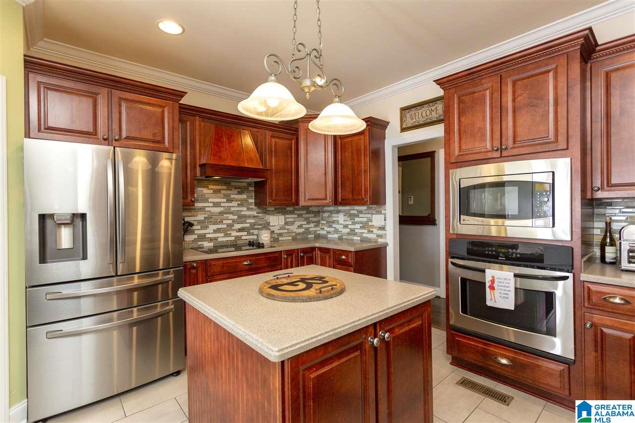 1631 Quail Ridge Drive Gardendale, AL 35071 - Photo 9 of 50