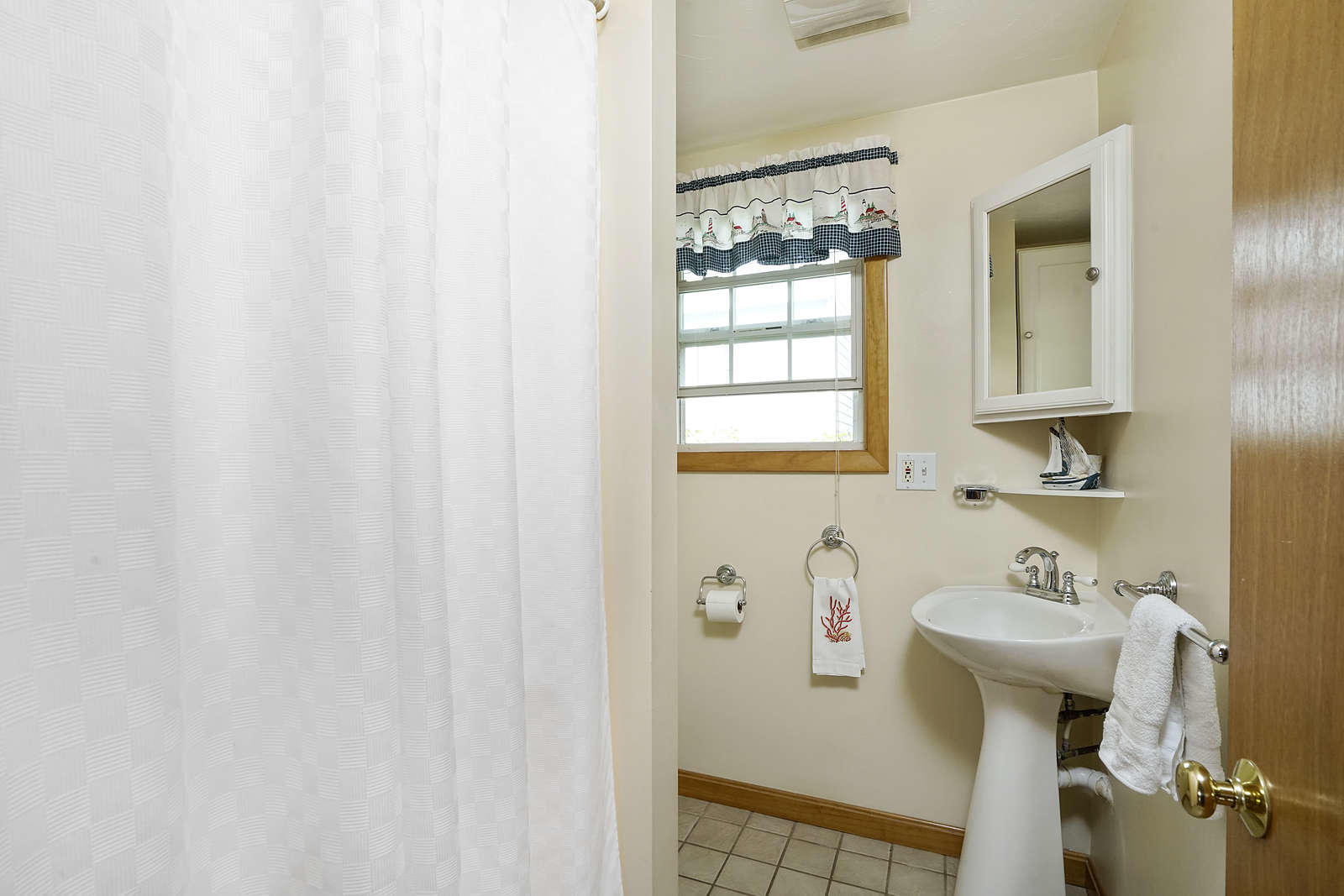 9 Adams Street Wareham, MA 02571 - Photo 15 of 26 _MJD0299