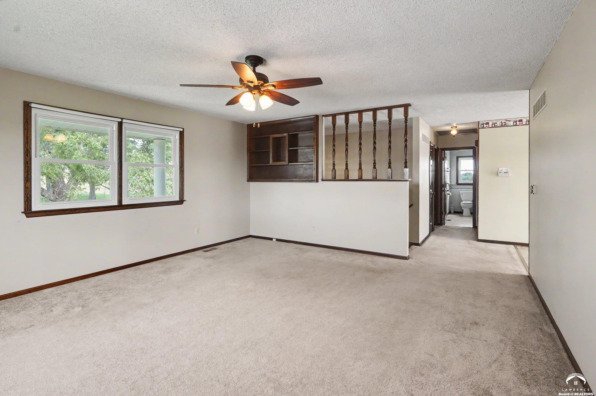 4419 Indiana Road Ottawa, KS 66067 - Photo 7 of 55