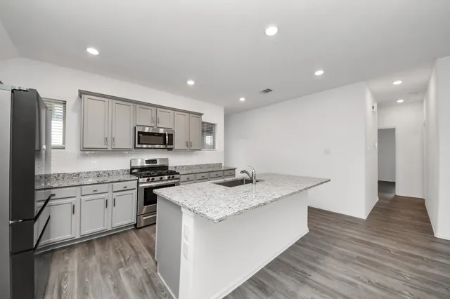 $299,999 | 14230 Elrington Holw Trail, Rosharon, TX 77583