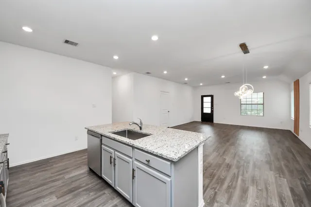 $299,999 | 14230 Elrington Holw Trail, Rosharon, TX 77583