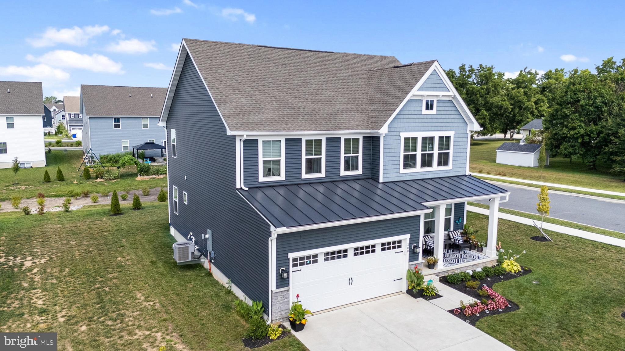 300 Jasper Way Middletown, DE 19709 - Photo 4 of 34 a view of a yard in front of house