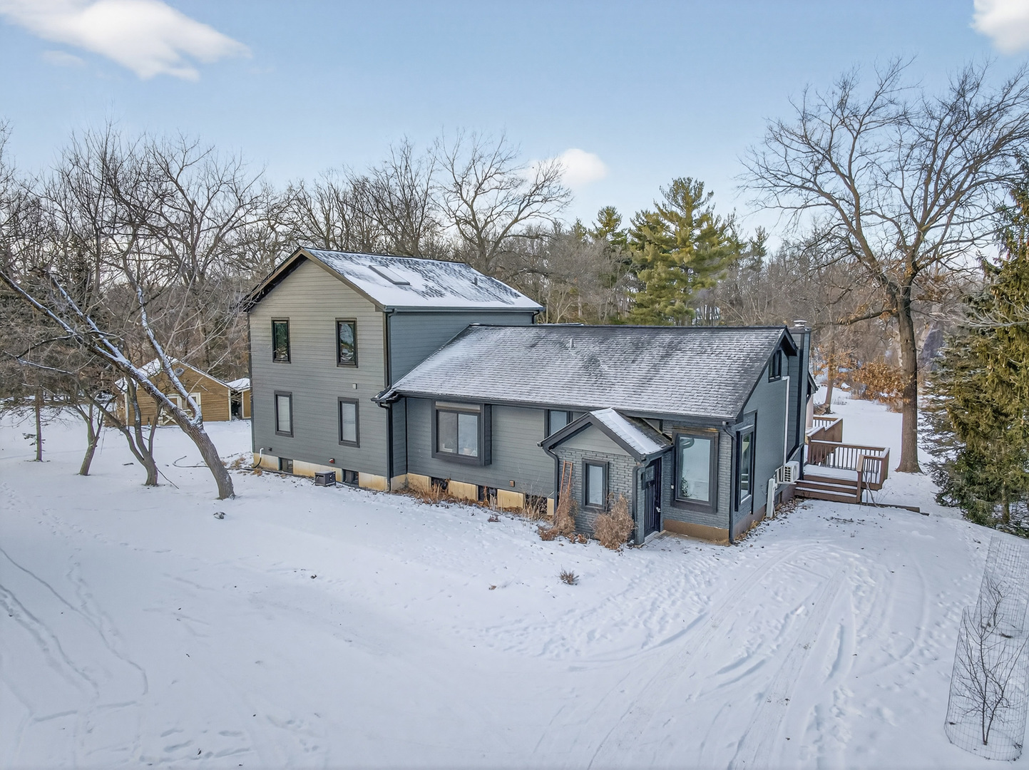 a view of a house with a outdoor space