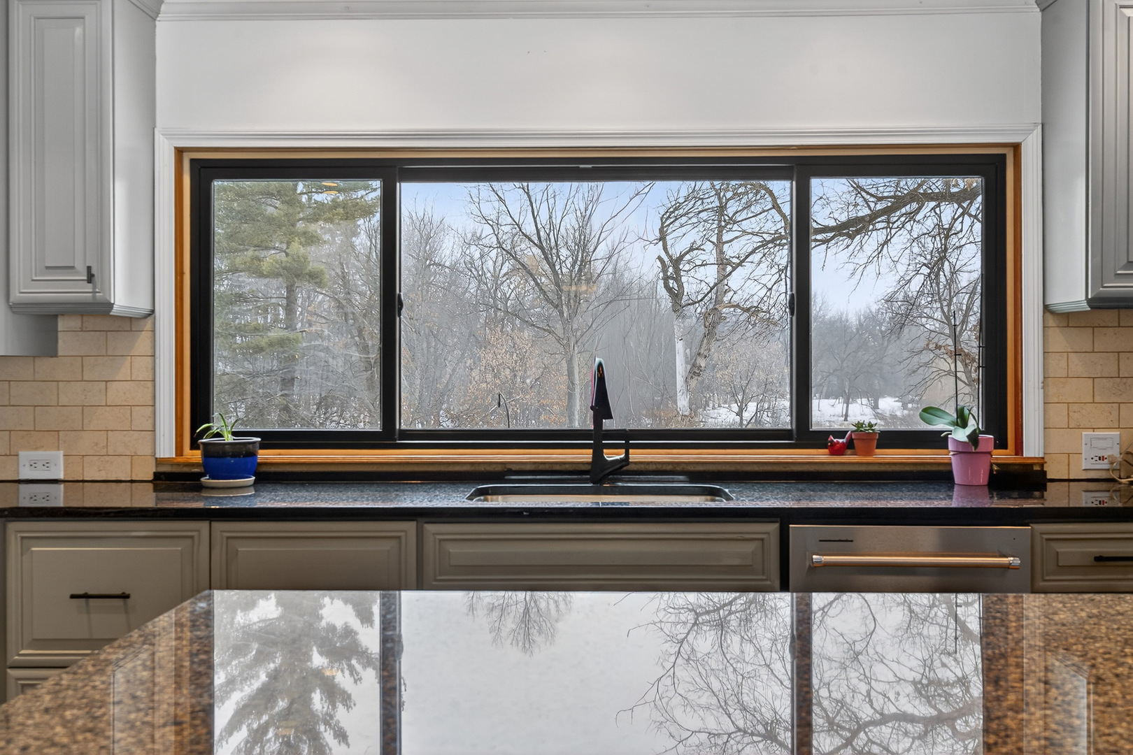 1275 Country Club Road Lake Zurich, IL 60047 - Photo 13 of 49 a view of a room and a window