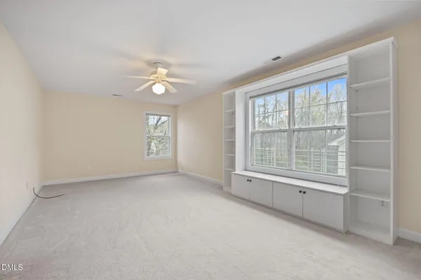 a bathroom with a sink and toilet