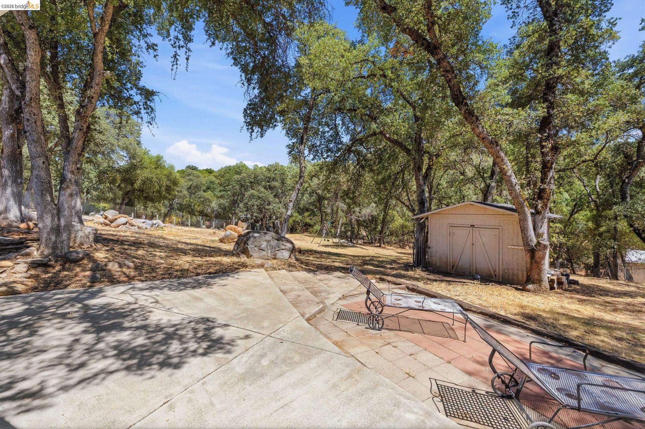 20365 Phoenix Lake Road Sonora, CA 95370 - Photo 25 of 38