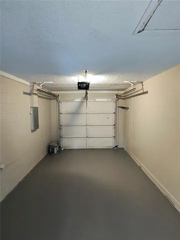 $1,650 | 1912 Crown Park Drive, Valrico, FL 33594