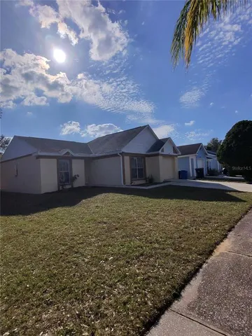 $1,650 | 1912 Crown Park Drive, Valrico, FL 33594