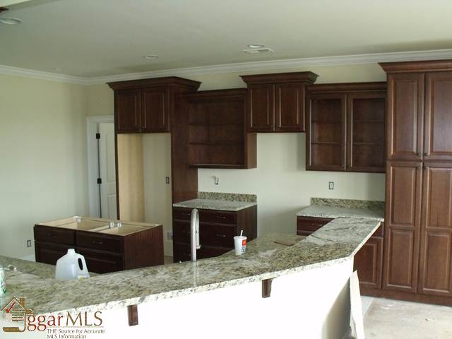 9 Aldgate Way Greer, SC 29650 - Photo 4 of 6 Gallery Image 4