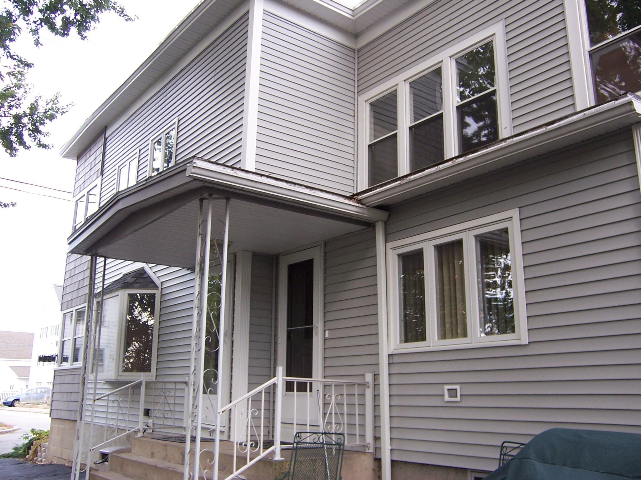 141 Calef Road, Unit 2 Manchester, NH 03103 - Photo 11 of 17