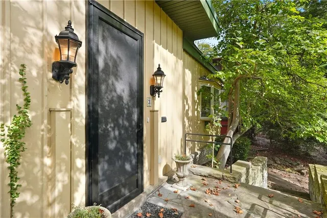 a view of a livingroom with furniture and window