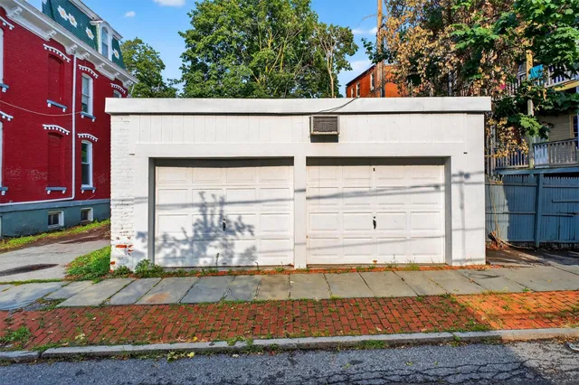 $699,900 | 181 Union Street, Poughkeepsie, NY 12601