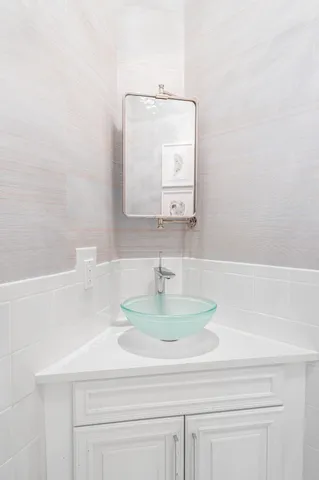 $10,995,000 | 2940 East County Highway 30A, Santa Rosa Beach, FL 32459