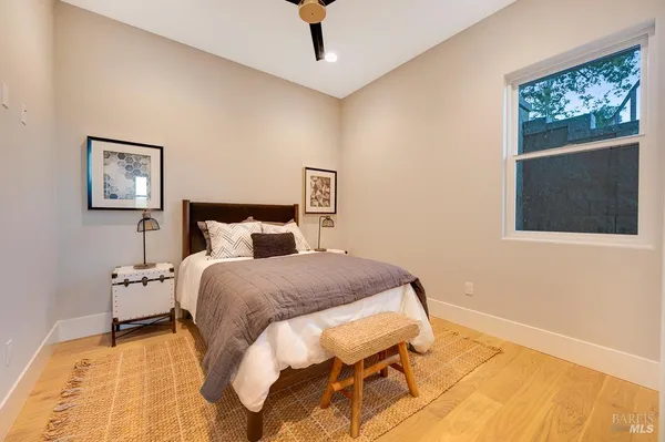 $3,499,999 | 22 Oak Knoll Court, Petaluma, CA 94952