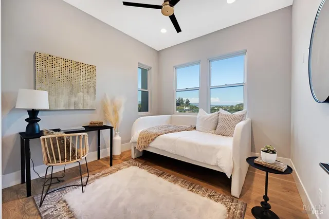 $3,975,000 | 22 Oak Knoll Court, Petaluma, CA 94952