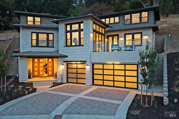 $3,499,999 | 22 Oak Knoll Court, Petaluma, CA 94952