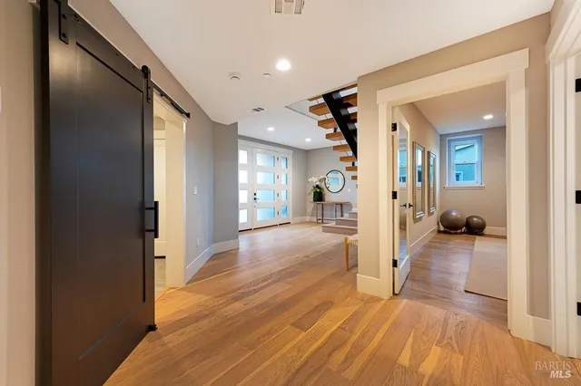 $3,975,000 | 22 Oak Knoll Court, Petaluma, CA 94952