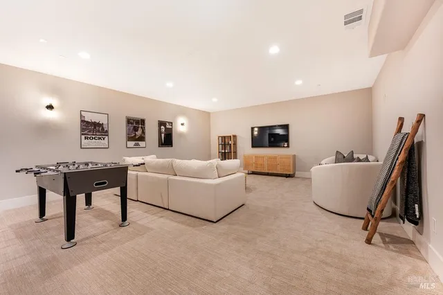 $3,975,000 | 22 Oak Knoll Court, Petaluma, CA 94952