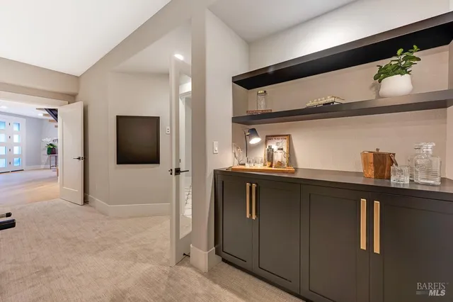 $3,975,000 | 22 Oak Knoll Court, Petaluma, CA 94952