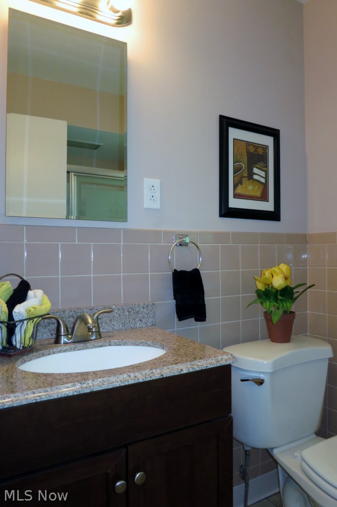 29149 Emery Road Chagrin Falls, OH 44022 - Photo 16 of 22 Gallery Image 16