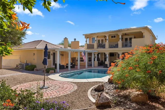 $780,000 | 1998 Whitneys Dream Avenue, Logandale, NV 89021