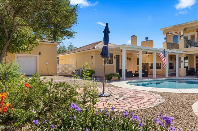 $780,000 | 1998 Whitneys Dream Avenue, Logandale, NV 89021