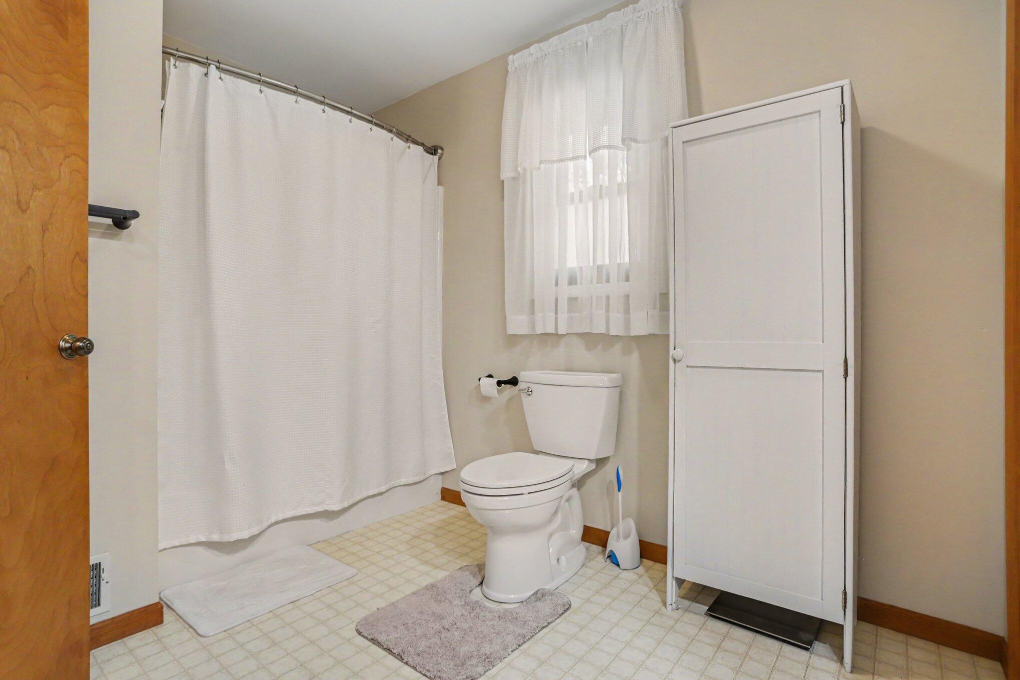 56695 Chippewa Drive Three Rivers, MI 49093 - Photo 17 of 27 016_file_1617