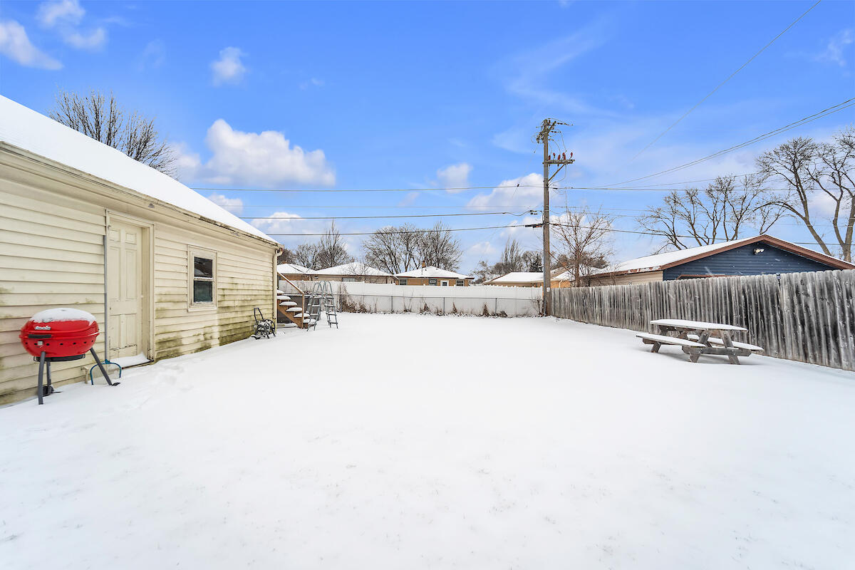 2719 South 71st Street Milwaukee, WI 53219 - Photo 21 of 23 backyard