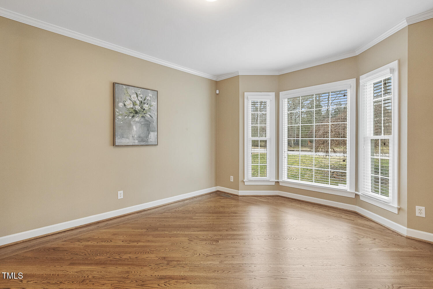 312 Arlington Ridge Cary, NC 27513 - Photo 4 of 17 Living Room