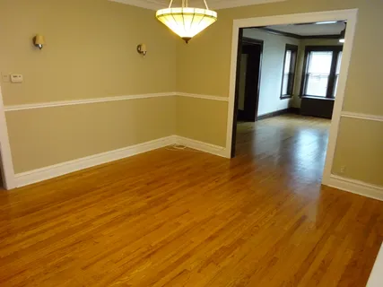 $2,200 | 5314 West Leland Avenue, Unit 1, Chicago, IL 60630