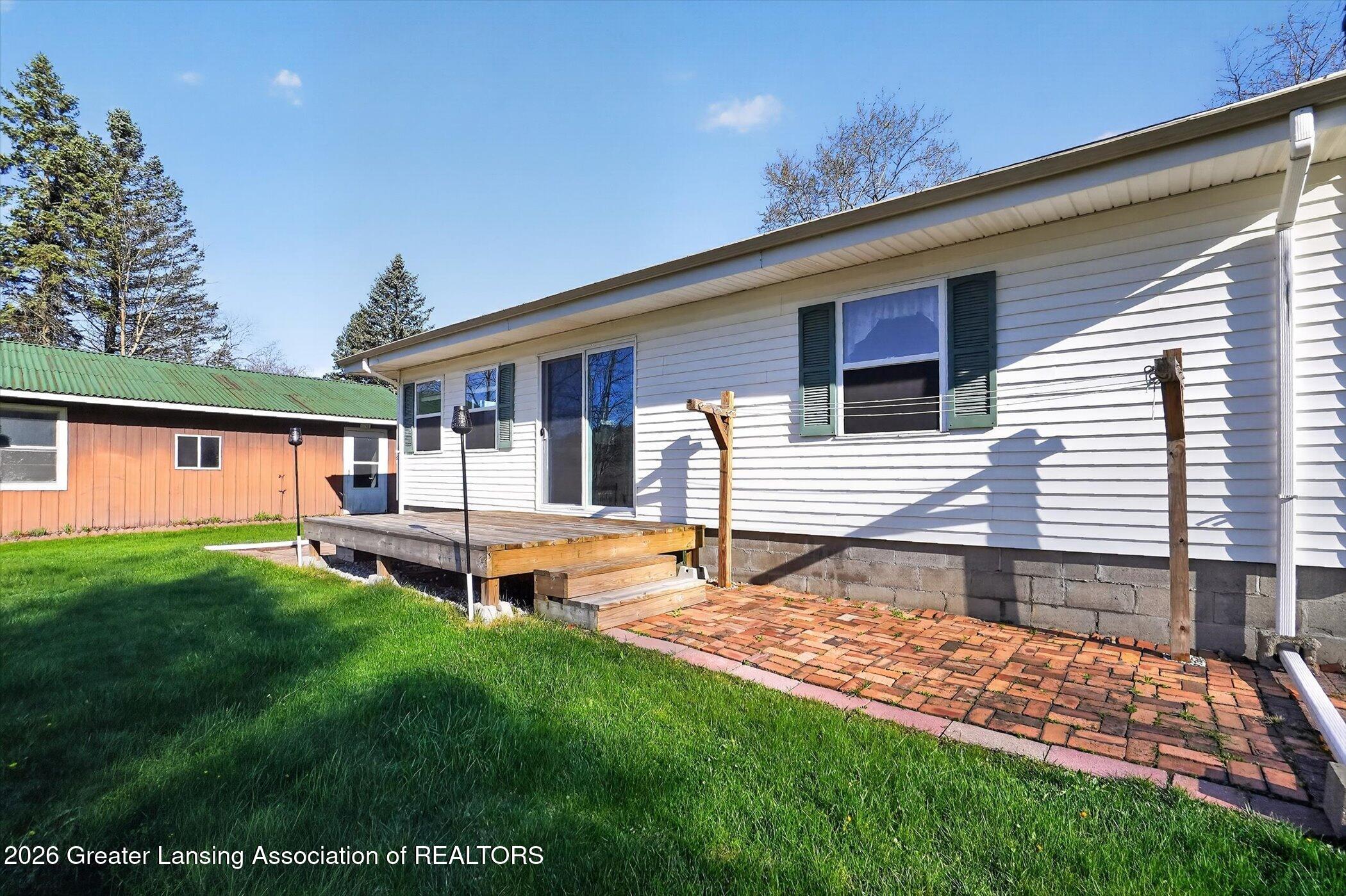 8410 Coleman Road Haslett, MI 48840 - Photo 39 of 63 44-8410-Coleman-Rd-Haslett-MI-48840-Wind