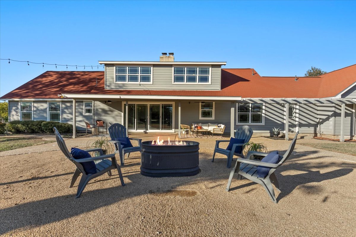 1180 Live Oak Loop Buda, TX 78610 - Photo 30 of 39