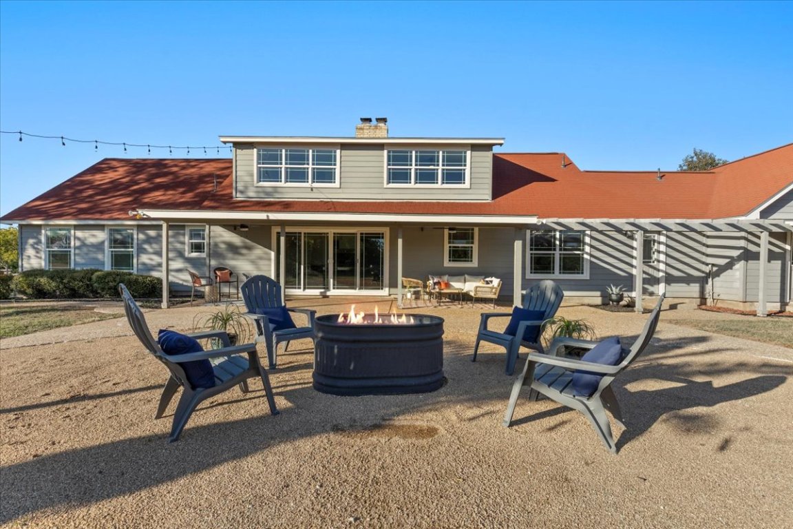 1180 Live Oak Loop Buda, TX 78610 - Photo 30 of 39