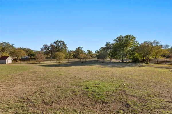$800,000 | 1180 Live Oak Loop, Buda, TX 78610