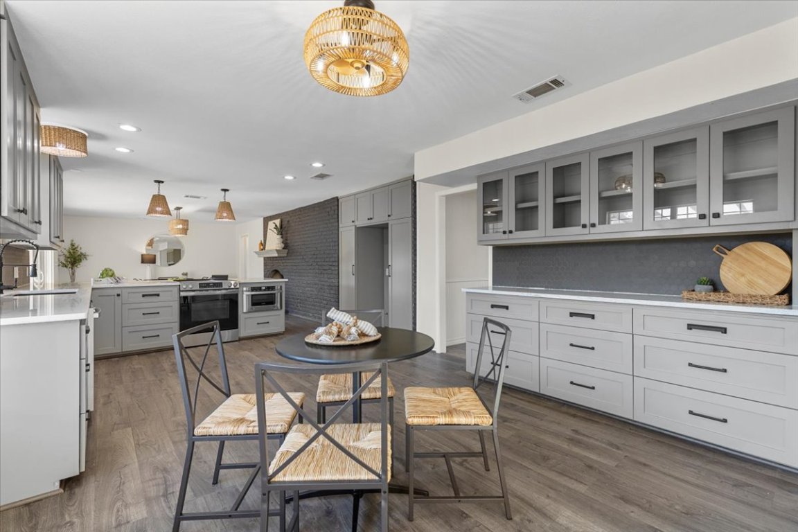 1180 Live Oak Loop Buda, TX 78610 - Photo 9 of 39 Prefer an eat-in kitchen? There is plenty of room to add a larger table and create a second living area in front of the fireplace!
Imagine the space the way you want to use it!