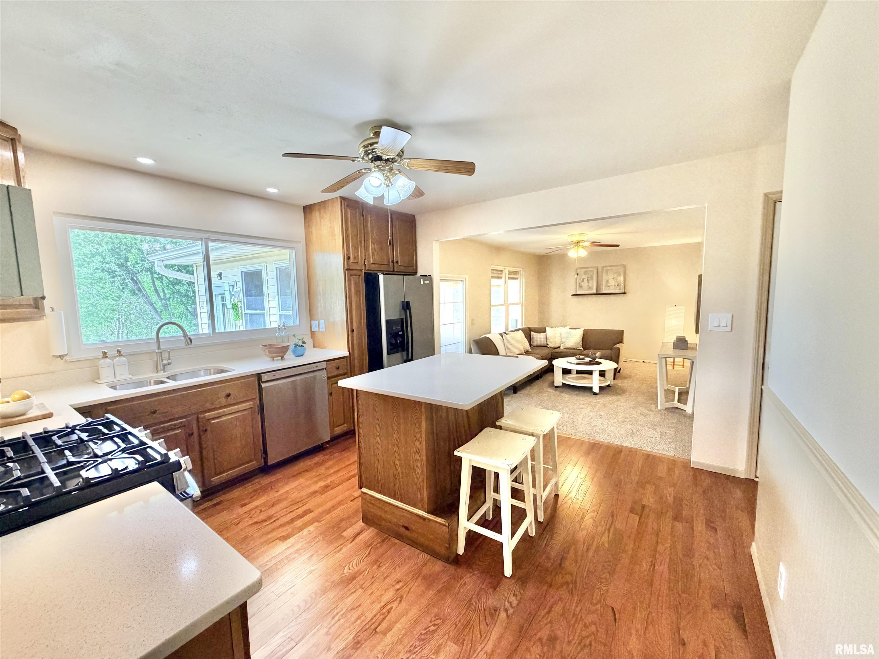6316 North Hamilton Road Peoria, IL 61614 - Photo 16 of 67 Gallery Image 16