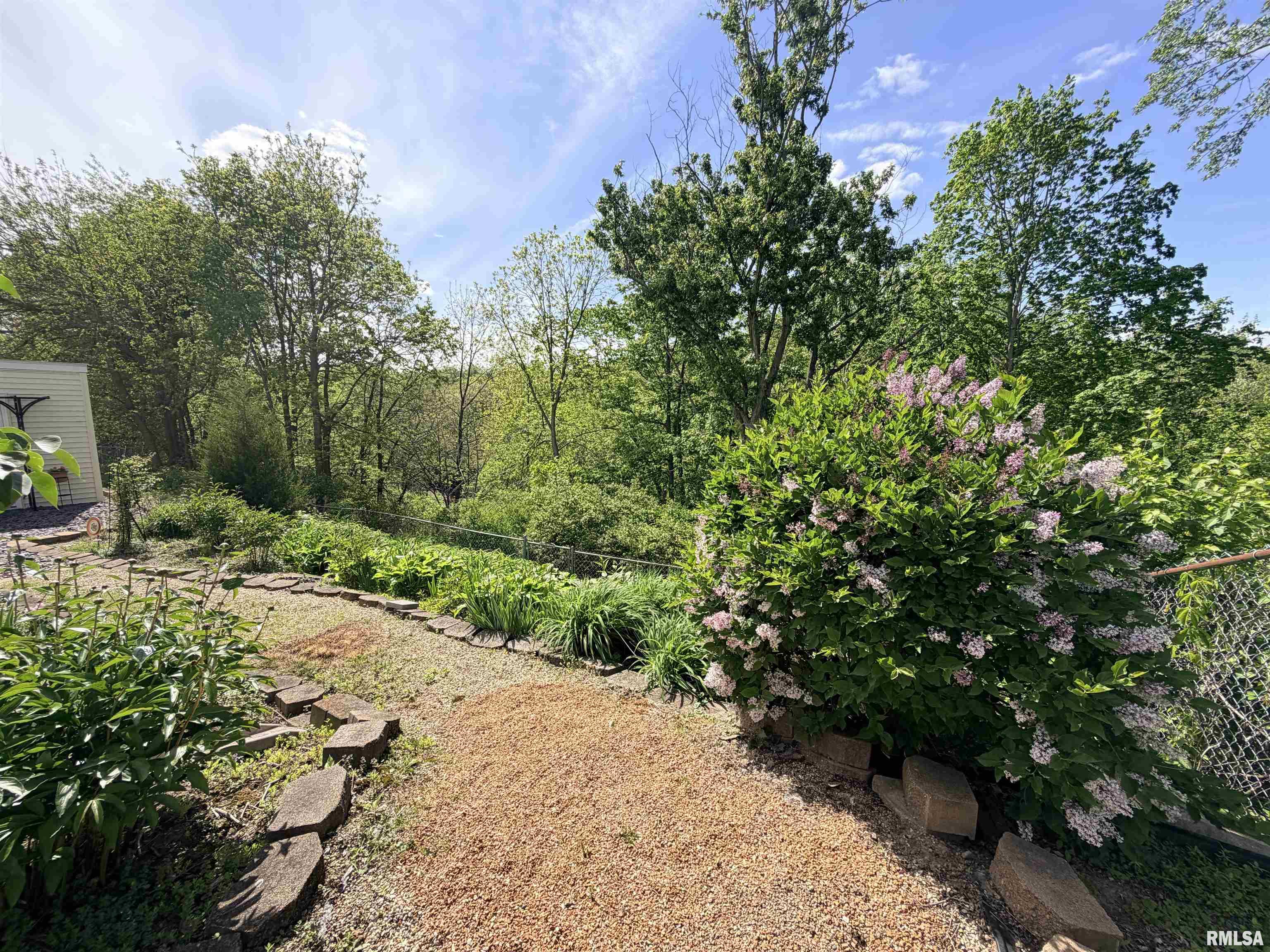 6316 North Hamilton Road Peoria, IL 61614 - Photo 59 of 67 Gallery Image 59