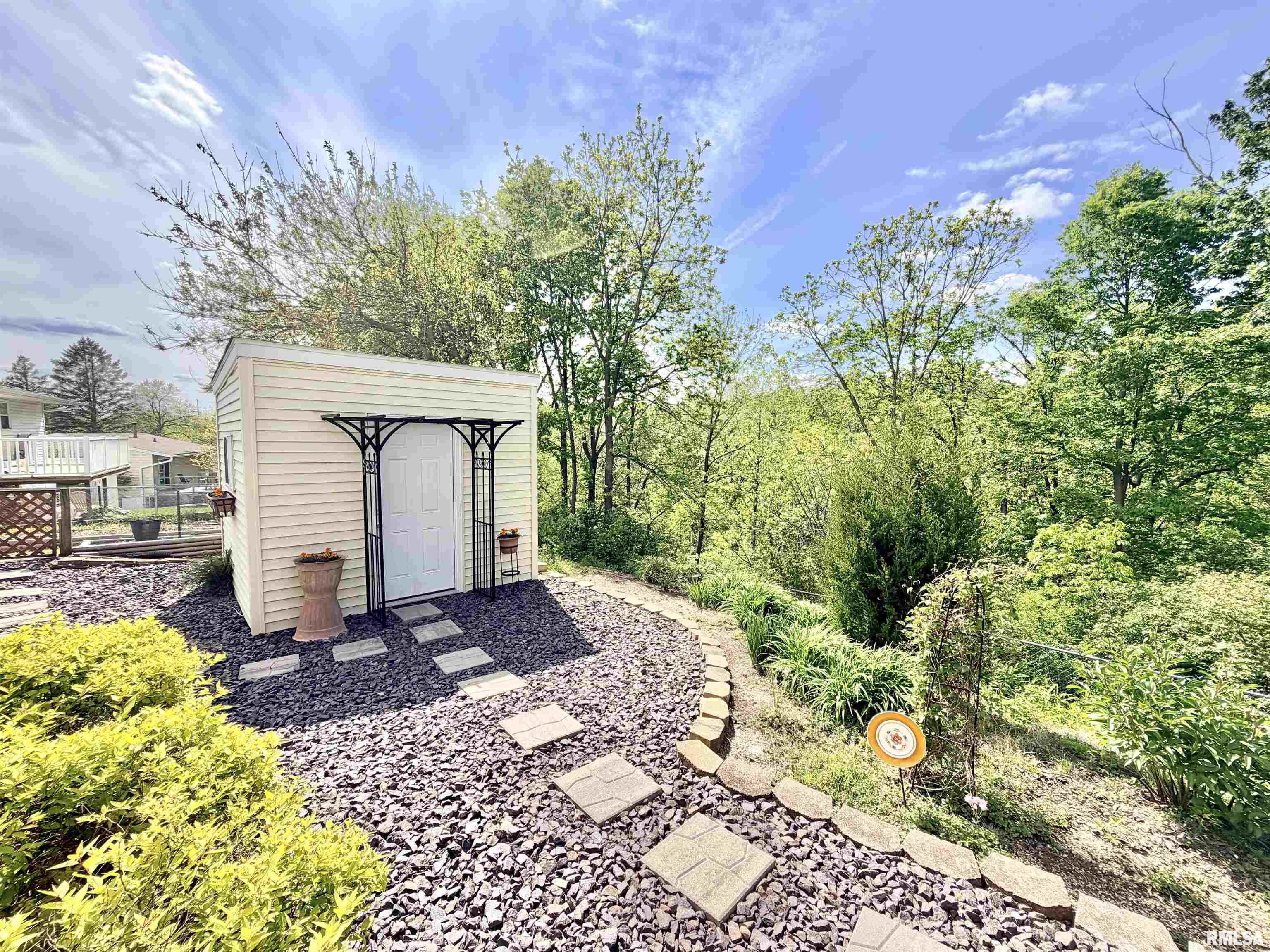 6316 North Hamilton Road Peoria, IL 61614 - Photo 61 of 67 Gallery Image 61