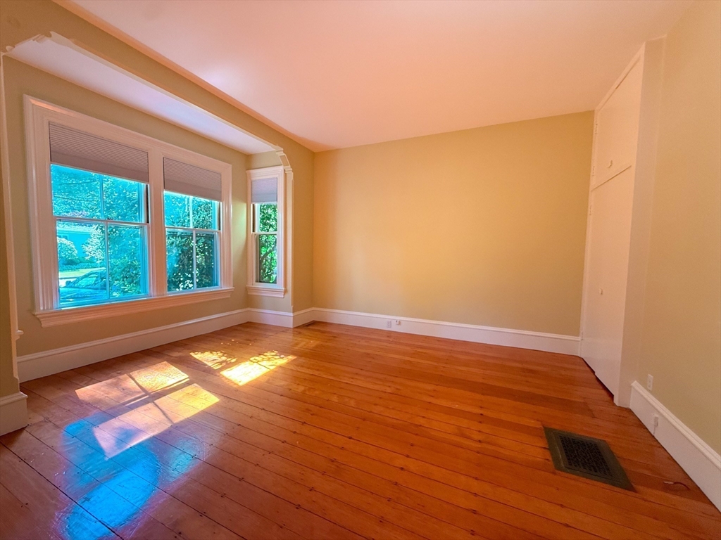 209 Bacon Street, Unit 1 Natick, MA 01760 - Photo 9 of 20