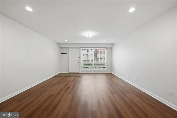 $2,200 | 1193 North Van Dorn Street, Alexandria, VA 22304