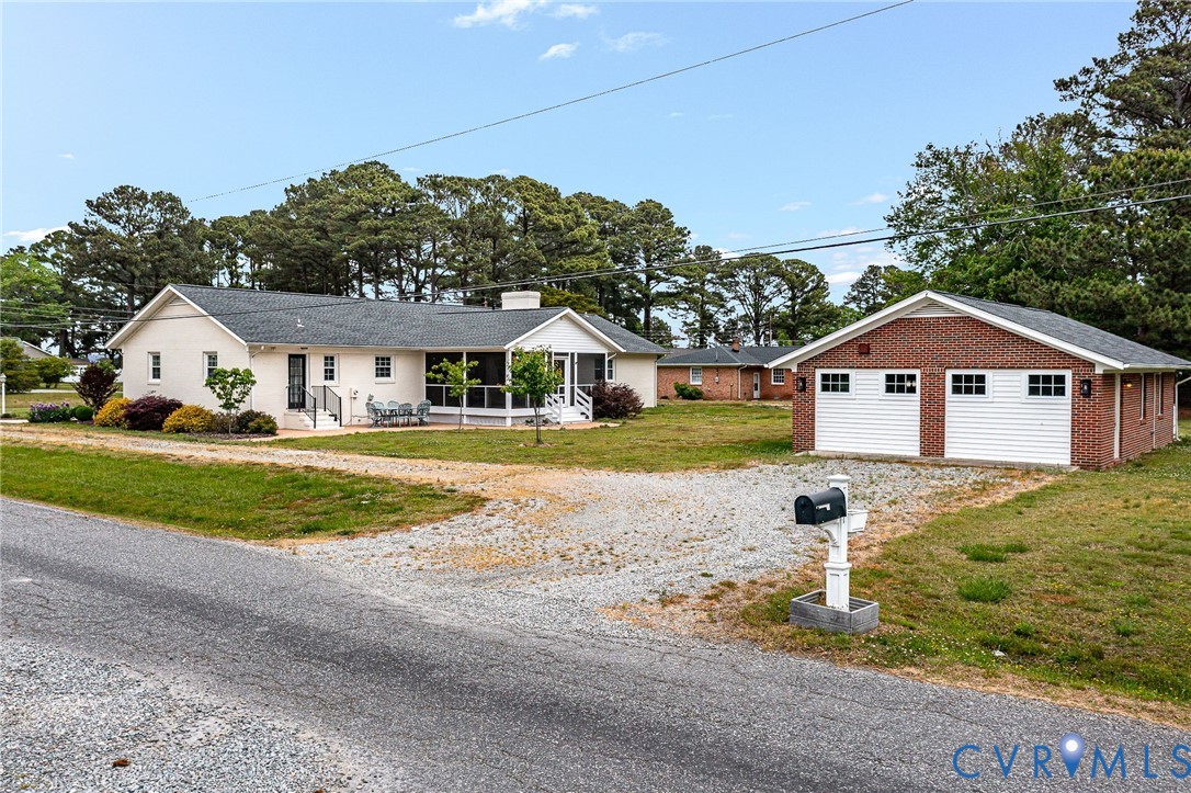 1028 Timberneck Road Deltaville, VA 23043 - Photo 6 of 62