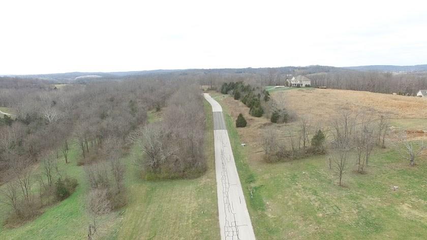 7103 South National Point Road Bloomington, IN 47403 - Photo 7 of 10
