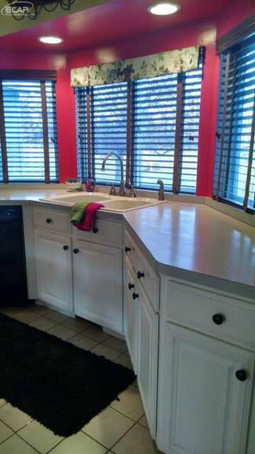10214 Heather Ridge Court Goodrich, MI 48438 - Photo 10 of 29 20422962-9.JPG