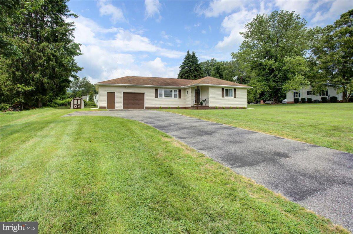 35 Jacks Mountain Road Fairfield, PA 17320 - Photo 4 of 48 A place called Home!