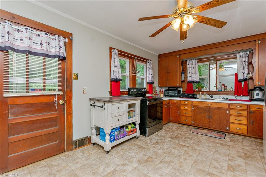 185 Wilson Road Lexington, NC 27295 - Photo 14 of 26 Gallery Image 14