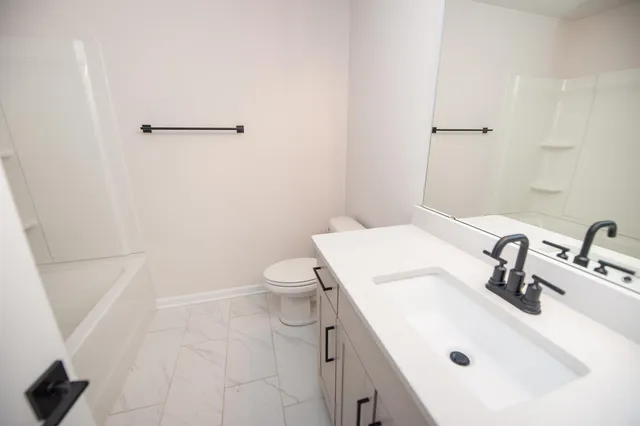 $575,000 | 599 Fox Run Trail, Woodruff, SC 29388