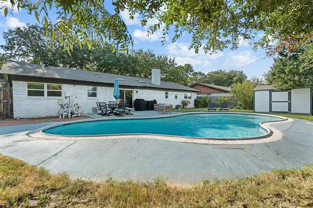 front view of house with a yard
